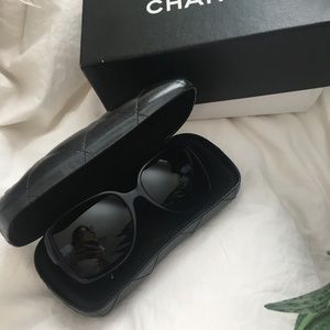 CHANEL sunglasses